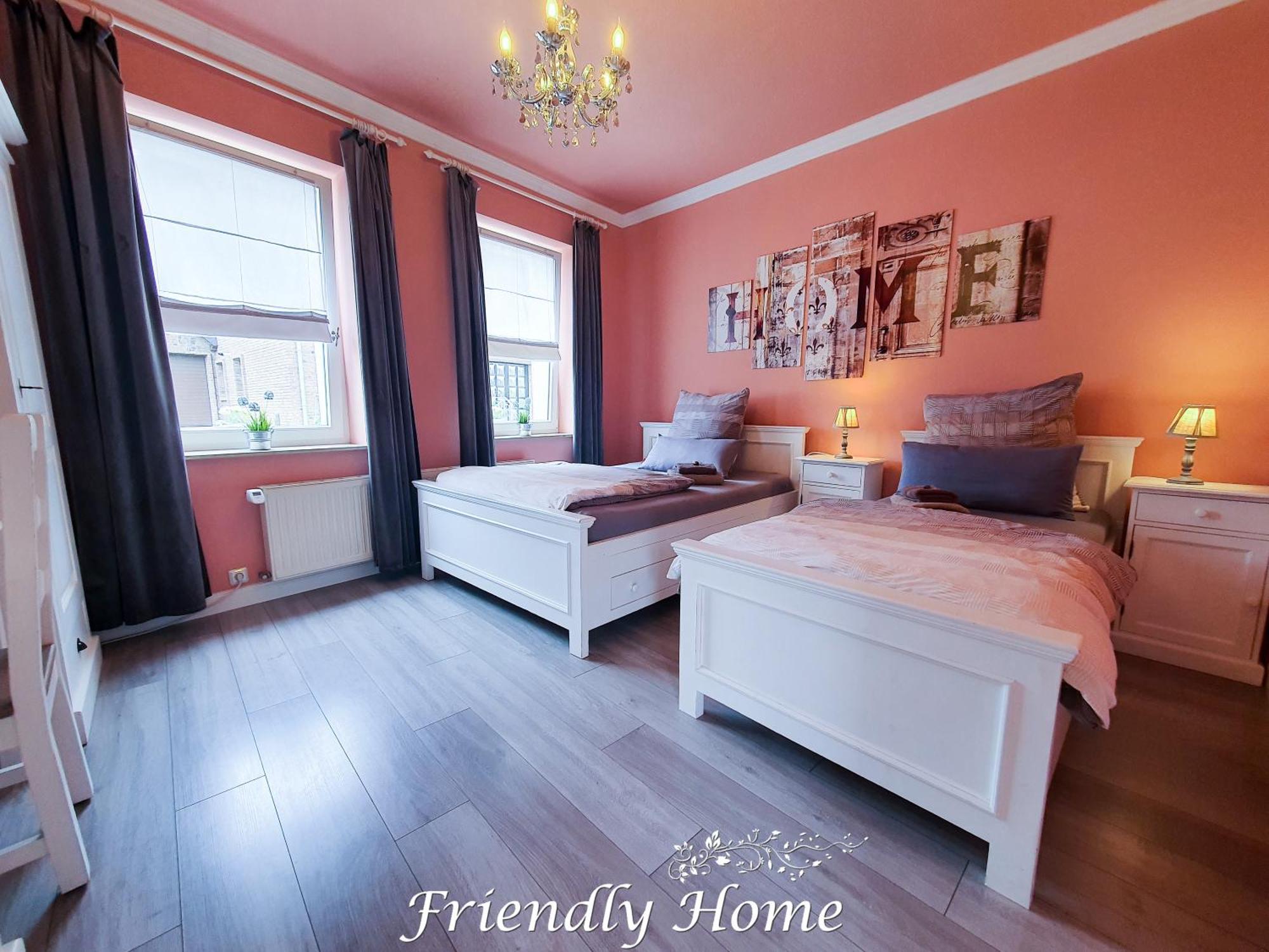 Friendly Home - Stadthaus Bornheim  Buitenkant foto
